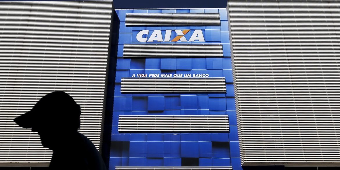 lucro-da-caixa-cai-34%-no-primeiro-trimestre-com-novas-regras-do-bc