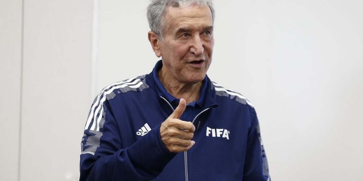 tecnico-do-tetra,-carlos-alberto-parreira-e-internado-no-rio